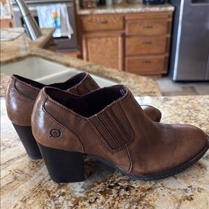 Born Brown Western Heeled Boots